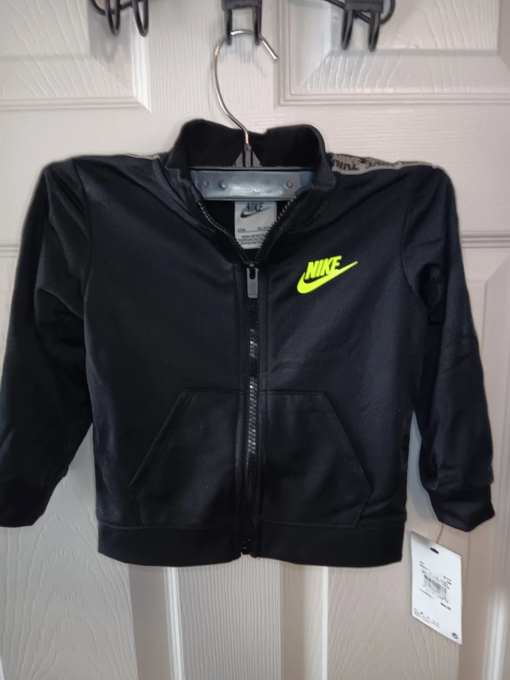 Nike NWT Toddler Track Jacket & Pants Set